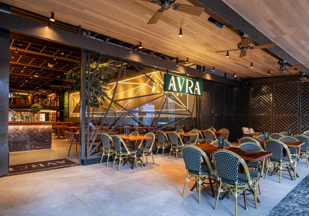 Obra comercial do bar Avra, APTAR