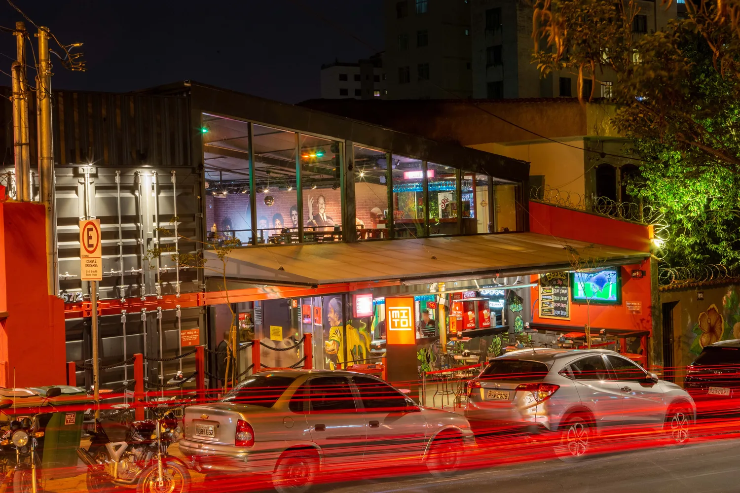 Mito Bar, Bar, APTAR
