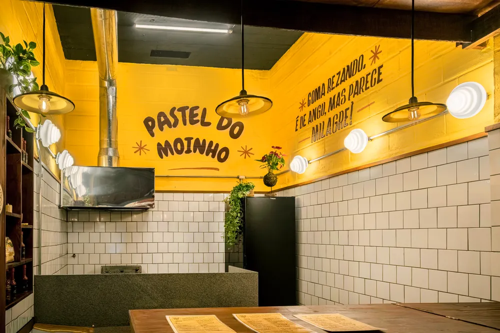 Espaço comercial casual executado pela APTAR